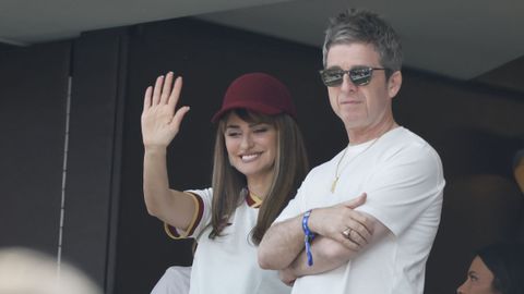 Pen�lope Cruz y el cantante brit�nico Noel Gallagher, de Oasis