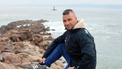Oliver Otero Garc�a, no paseo mar�timo de Burela