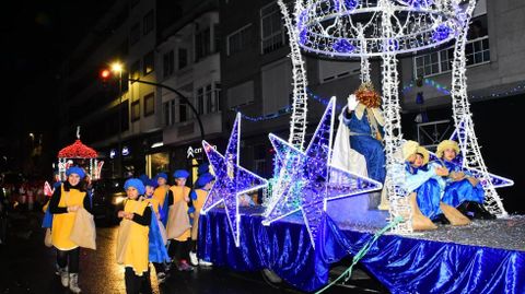 Un momento del recorrido de loa Reyes Magos por Monforte