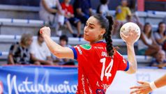 Aitana Santom�, en un partido con el Porri�o.