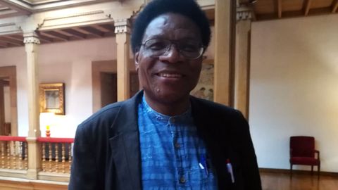 Mbuyi Kabunda Bad�, en el hotel de la Reconquista