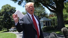 Para probar el supuesto �acuerdo secreto�, Trump sac� de su chaqueta un folio doblado y lo agit� sin mostrar su contenido. No cont� con que los fot�grafos tomaran una imagen del documento que permite leer algunos detalles. Trump tambi�n dej� claro que su �acuerdo secreto� se aplicar� cuando �l quiera.