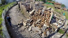 Explosi�n de un almac�n pirot�cnico en Tui