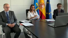 De izquierda a derecha, el gerente del Servicio de Emergencias del Principado (Sepa), �scar Rodr�guez; la consejera, Rita Camblor, y  el director general de Sector P�blico, Seguridad y Estrategia Digital, Javier Fern�ndez