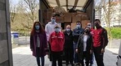 Entrega del material de ayuda a Ucrania en el Banco Solidario de Barbad�s