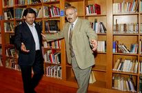 Rodr�guez Miranda y Villares (derecha) firmaron el convenio para el plan director. 