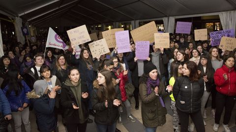 Carballo, convocada por el C�rculo Feminista