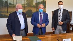Firma del acuerdo entre Diputaci�n y Colegio de Graduados Sociales