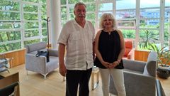 Reunin Oleiros-Cambre:la alcaldesa de Cambre, Diana Pieiro, recibi ayer a su homlogo de Oleiros, ngel Garca Seoane, para abordar asuntos de inters comn, con especial atencin a la urbanizacin prevista en terreno cambrs junto la N-6 tras la sentencia del Tribunal Supremo, que permite personarse a Oleiros.