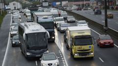 Tr�fico denso sentido entrada en Alfonso Molina