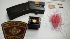 La Polic�a Local de Betanzos requis� la pistola t�ser al agresor