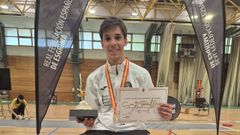 El esgrimista Jorge Permuy tras ganar el t�tulo de Campe�n de Espa�a por equipos