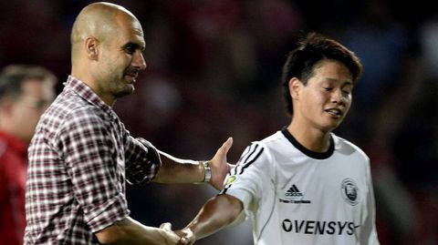 Guardiola, durante el partido contra el Rehden