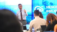 El vicesecretario de econom�a del PP, Juan Bravo, durante la exposici�n del plan fiscal del partido enviado a la Moncloa