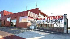 En la foto, el parque de bomberos de Carballo