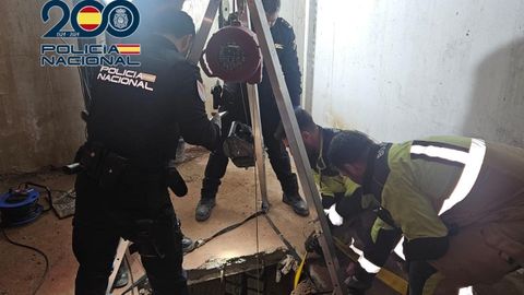 El t�nel dispon�a de un pozo de descenso, una c�mara intermedia para almacenar los fardos del hach�s