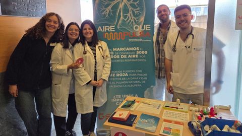 Equipo de la Casa del Mar durante la conmemoración del Día del Asma