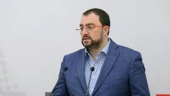 El presidente del Principado, Adri�n Barb�n, durante una rueda de prensa