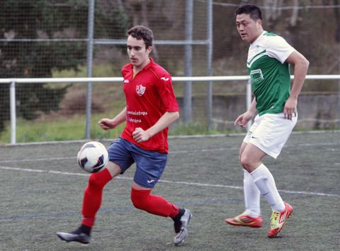 Los futbolistas del Chantada B finalizan el a�o como l�deres de la Segunda Auton�mica. 