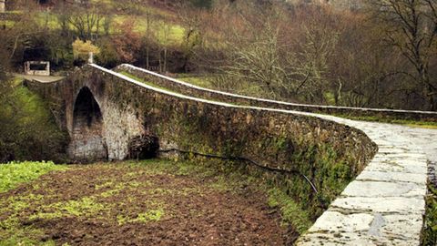 As Pontes de Gatn conta cun miliario