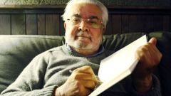 Foto de arquivo do escritor Arturo Lezcano