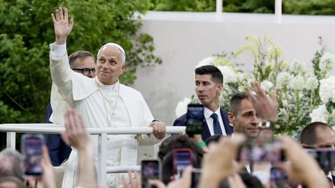 El papa Le&oacute;n XIV saludando el pasado 8 de junio durante su visita a Madrid
