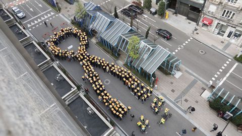 Imagen de archivo del lazo humano formado por la asociaci�n Asanog en el 2025. 