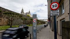Imagen de uno de los radares instalados en Lugo ciudad.