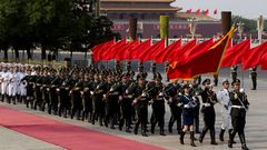 Guardias del ej�rcito chino en Tiananmen