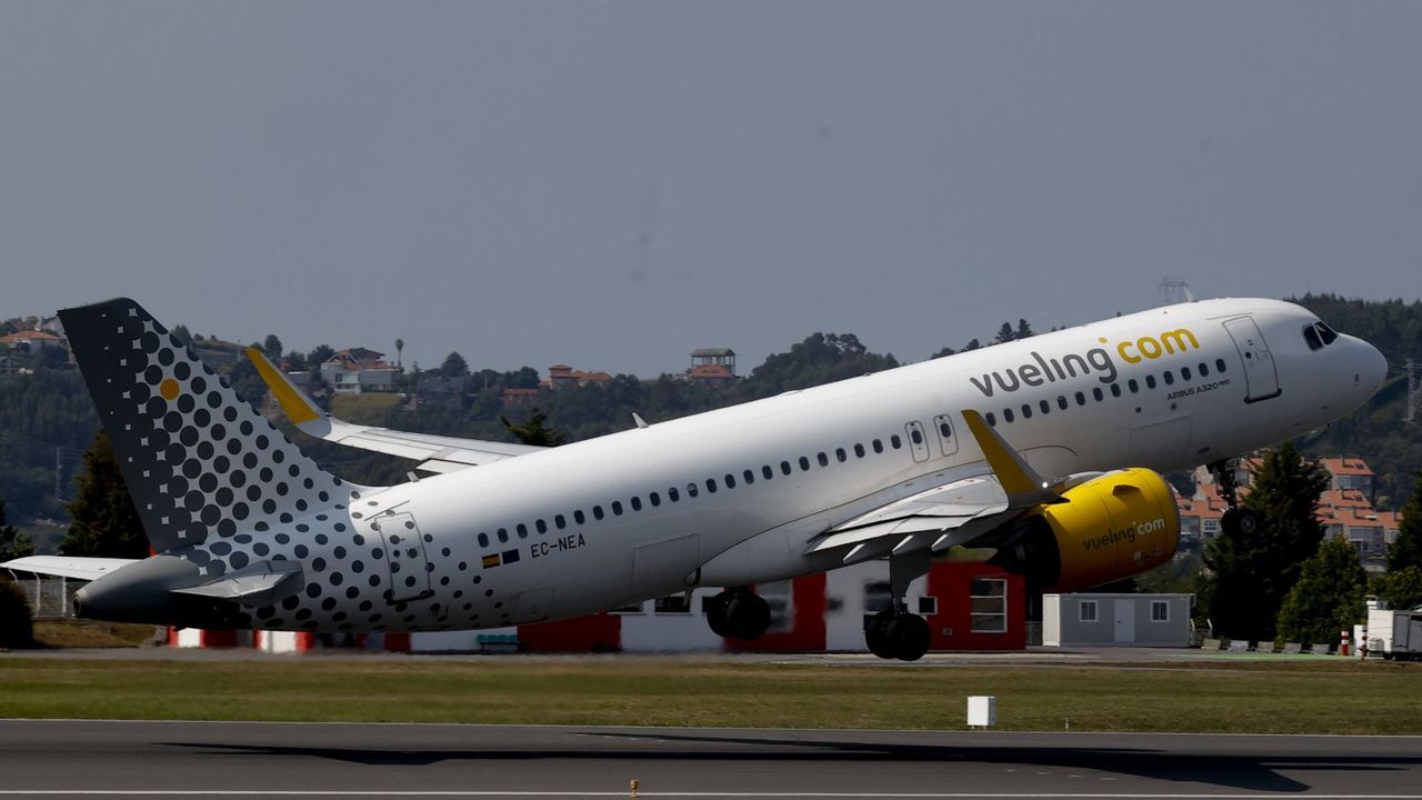 Alvedro estrenará en marzo una nueva conexión con Tenerife Norte con hasta cuatro vuelos semanales en verano