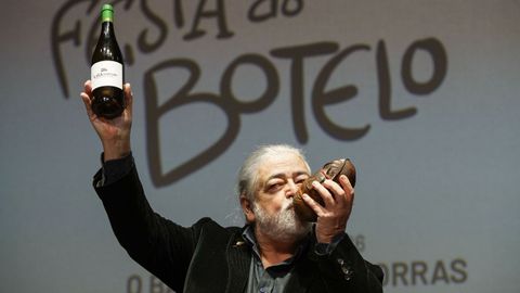 Luis Paad�n, pregonero en la Festa do Botelo en Valdeorras
