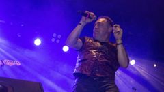 El cantante en un concierto en Malpica