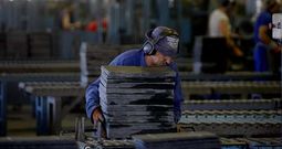 Las empresas pizarreras son las que generan el mayor volumen de exportaciones de Ourense, aunque la cifra lleva a�os a la baja.