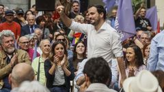 El ministro de Consumo, Alberto Garzn, en un mitin en Valencia durante la reciente campaa electoral
