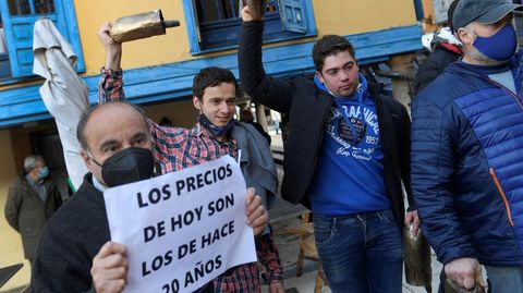 Cencerrada en Oviedo
