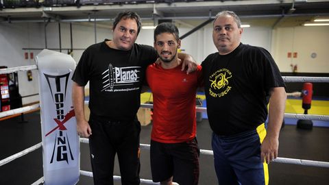 Chano Planas, Juan Carlos Bas y Manolo Planas, en el gimnasio al que acuda el malogrado Pablo