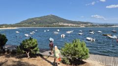 Los bancos de almejas y berberechos est�n frente a Caminha