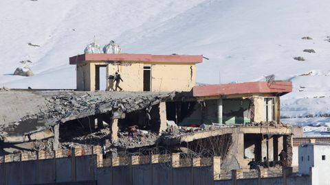 Vista del edificio del Directorio Nacional de Seguridad en Wardak, tras el ataque talib�n