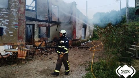 El incendio calcin� po rcompleto la vivienda