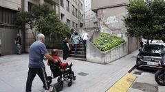 Escalinatas de la Traves�a do Monti�o, donde habr� un ascensor.