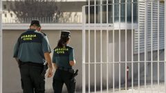 Imagen de archivo de agentes de la Guardia Civil en las dependencias de O Milladoiro