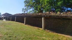 As obras supo�en a renovaci�n total da cuberta da construcci�n, onde se celebra un xantar popular cada 8 de setembro