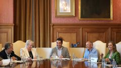 Reuni�n de la junta de gobierno provincial de la Diputaci�n de Pontevedra