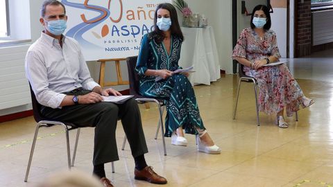 Los Reyes Felipe y Letizia visitan el centro Ram�n y Cajal, de la Asociaci�n de Par�lisis Cerebral (Aspace), en Cizur Menor (Navarra) ,en el marco de la gira que est�n realizando por las comunidades aut�nomas para conocer el esfuerzo de la sociedad frente a la pandemia por coronavirus