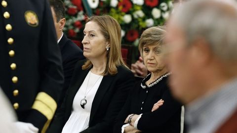 Pastor, en la capilla ardiente de Alfredo P�rez Rubalcaba