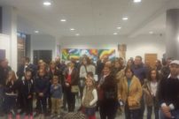 El auditorio cruce�o con la exposici�n y los creadores, ayer.