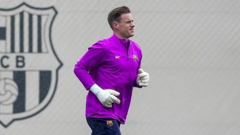 Ter Stegen, durante un entrenamiento del Barcelona de la presente temporada.