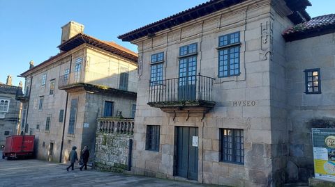 Los edificios Castro Monteagudo y Garc�a Fl�rez, cuya reforma mejorar� la oferta cultural del Museo de Pontevedra
