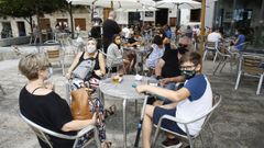 As� estaba una de las terrazas de la Praza Maior este s�bado pasado el mediod�a