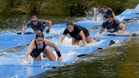 Pruebas de la Gladiator Race en la isla de las esculturas de Pontevedra